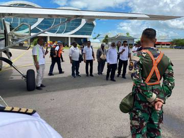 Satgas Korpasgat Kawal Keberangkatan Wagub Papua Selatan 