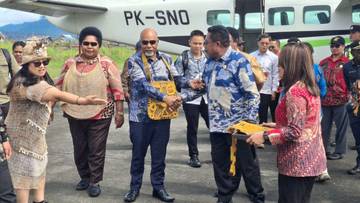 Satgas Korpasgat Amankan Wagub Papua Tengah di Paniai