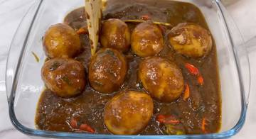 Telur Petis Khas Madura, Gurih Pedas Bikin Ketagihan