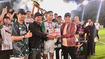 Radit FC Juara Mini Soccer Berhadiah Seekor Sapi 