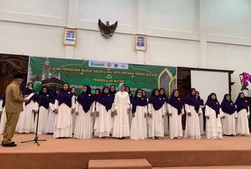 Pengurus Majelis Al-Hajj Pontianak Resmi Dikukuhkan