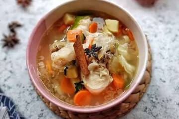 Sop Rempah Penghangat Tubuh di Musim Dingin 
