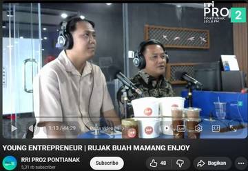 Jualan Saat Malam, Rujak Mang Enjoy Banjir Antrean