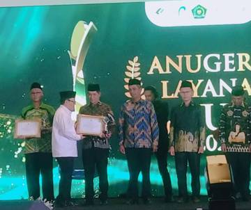 KUA Pemangkat Raih Anugerah Pemberdayaan Dana Sosial Keagamaan