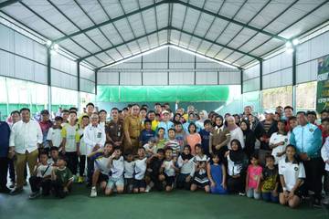 Open Turnamen Tenis Lapangan Kalbar Cari Bibit Unggul