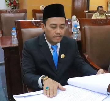 Munaji Apresiasi Pembangunan Jembatan dan Turap Dharma Putra