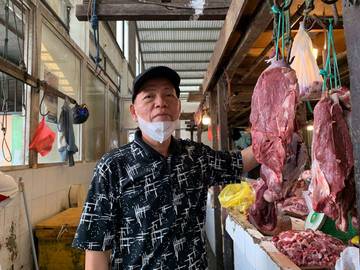 Harga Daging Sapi di Flamboyan Masih Stabil
