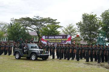 Kodam Tanjungpura Lantik 519 Prajurit Muda Infanteri AD