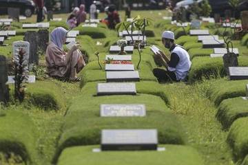 Memperbanyak Ziarah di Bulan Sya'ban 