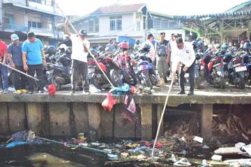 Forum Komunitas Hijau Pontianak Imbau Warga Pilah Sampah 