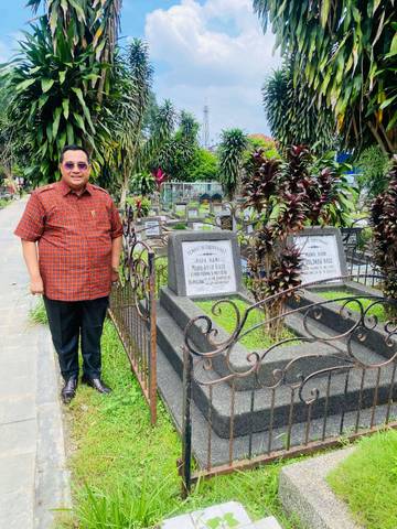 Inmemorium "Mak Etek" Ayub Rais Sosok Pejuang dan Pengusaha