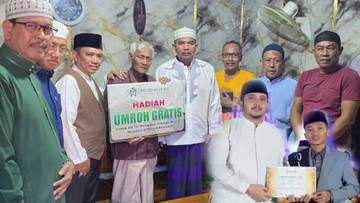 Muazin Masjid At-Taqwa dapat Umrah Gratis