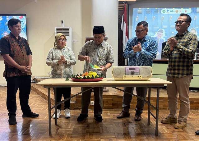 DPR dan Dewas RRI Dorong Radio Kampus Kreatif - RRI.co.id