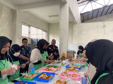 Dinnakerkop UKM Banyumas Gelar Pelatihan Usaha Bakery Bersertifikat