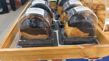 Cromboloni Pastry: Kue Italia yang Menggugah Selera