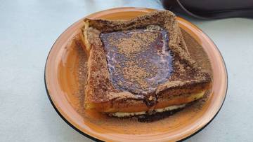 Toast Meleleh: Sarapan Sehat untuk Mengawali Hari
