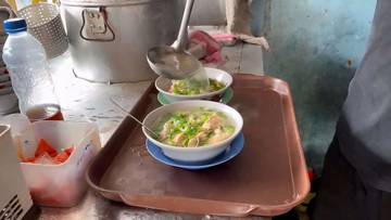 Kuliner Legendaris Purwokerto, Sahoun Ayam Pak Kartim.