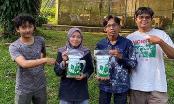 Mahasiswa Unsoed Ciptakan Pakan Ayam Probiotik Ramah Lingkungan