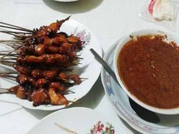 Nikmatnya Sate Ambal Khas Kebumen Jawa Tengah