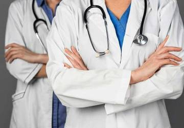 Kenali Dokter Spesialis Ginjal: SpPD-KGH, Nefrolog, dan Urolog