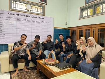 Mahasiswa UNUGHA Dampingi Pasien Panti Rehabilitasi Wangon