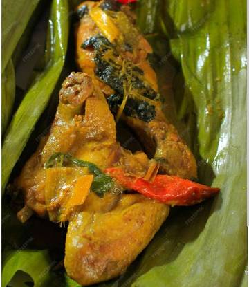 Ayam Kukus Daun Pisang Kaya Protein 