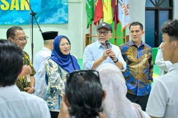Zulhas Kunjungi Banjarnegara Pastikan Program MBG Berjalan Lancar