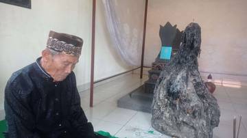 Klampok Miliki Makam Wargo Hutomo Hingga Makam Belanda