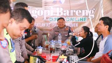 Satlantas Polres Kebumen Ngopi Bareng Ojol