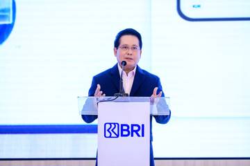 Investor Global Menaikkan Target Price BBRI