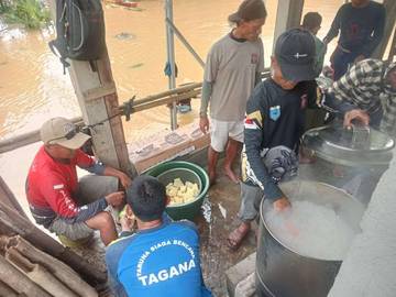 Kemensos Kirim Bantuan Logistik Korban Banjir Pandeglang