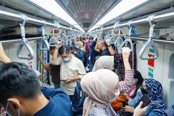 Pengguna LRT Jabodebek Naik 36 Persen pada Tahun 2025