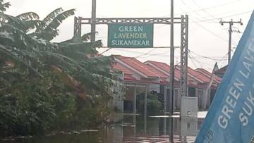 Ratusan Warga Bekasi Jabar Mengungsi, Minta Perhatian 'Bapak Aing'