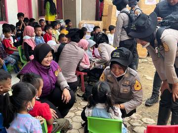 Taruna-SSDM Polri Laksanakan Trauma Healing di Aceh Tamiang