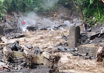 Pemerintah Mulai Tangani Dampak Banjir Bandang Guci