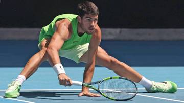 Alcaraz Amankan Tiket Perempat Final Australian Open