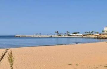 Keindahan Pantai Lebanon yang Jarang Diketahui Wisatawan Internasional