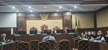 Ahok Bantah Terima Temuan BPK Soal Sewa Kapal