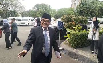 Calon Anggota Dewan Energi Nasional Tiba di Istana