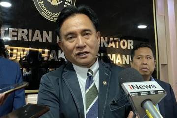 Menko Yusril Pastikan Polisi Viral Ditindak Sesuai Aturan