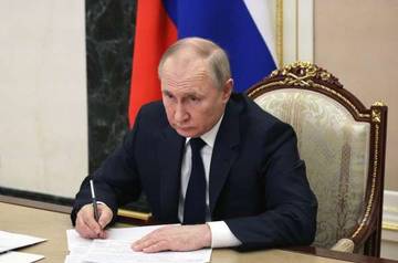 Putin Siap Bertemu Zelenskyy Jika Datang Moskow