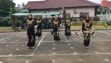 ‘Tari Kancet’ Warisan Budaya Dayak Kenyah 