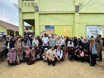 Tinjau SMPN 1 Karang Baru Aceh Tamiang, Wapres Pastikan Pembelajaran Tetap Berjalan 