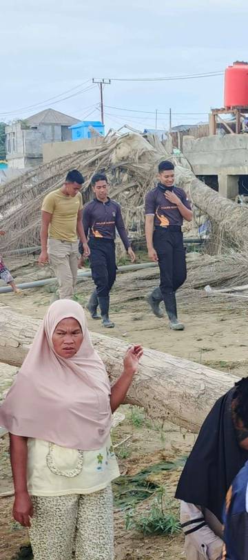 Taruna Akpol Selamatkan Bocah Hanyut di Tamiang Aceh