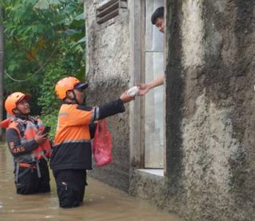 Warga Kampung Lebak Bekasi Minta Pemerintah Bangun Tanggul 