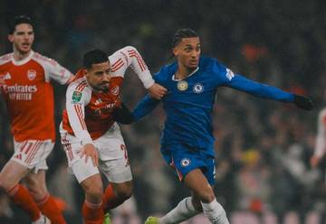 Arsenal Lolos ke Final Piala Liga Inggris