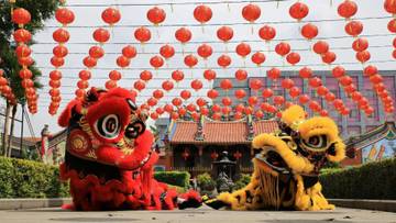 Angpao hingga Barongsai, Ragam Tradisi Imlek di Indonesia