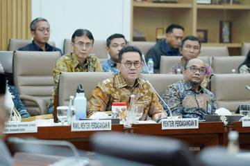 Pemerintah Catat Surplus Perdagangan Besi Secara Konsisten