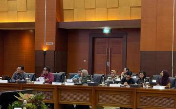 Asosiasi Apoteker Adukan Beban Perizinan SLF