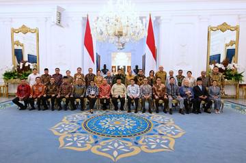 Kumpulkan Mantan Menteri, Pimpinan Komisi I DPR Dukung Diplomasi Presiden
